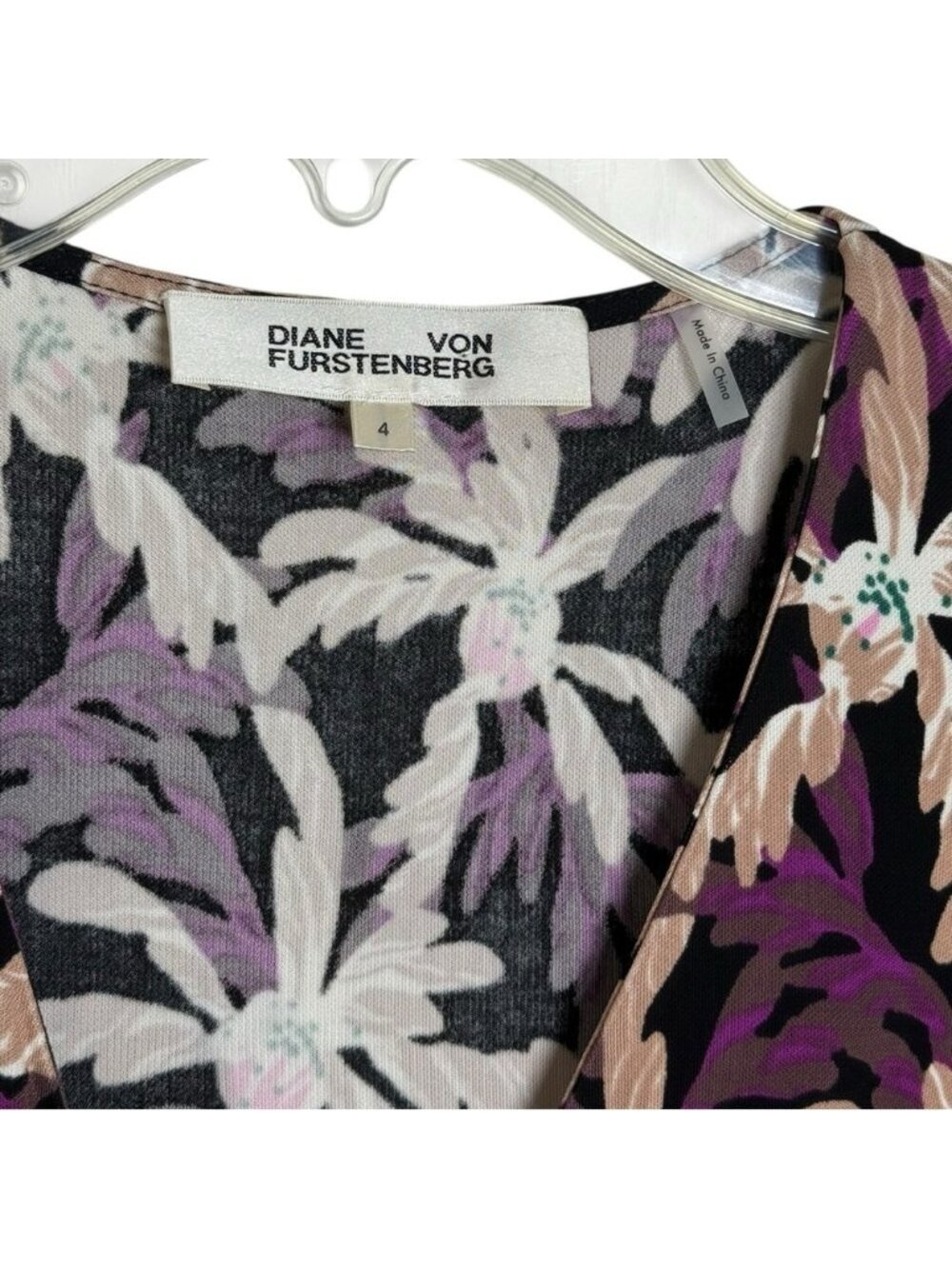 Diane Von Furstenberg Seoul Printed Wrap Jumpsuit Sz 4 Purple Tropical One Piece - Picture 7 of 10